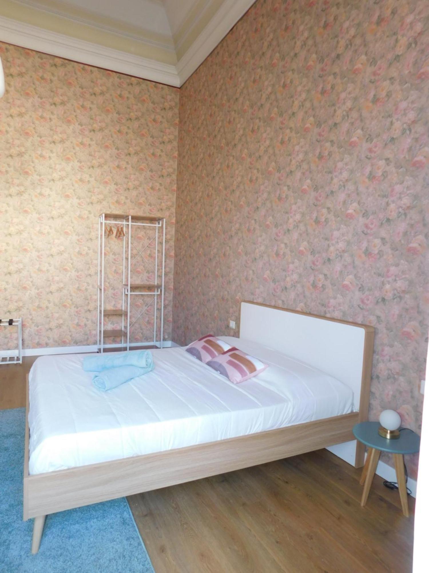 Hibiscus - Etnea Rooms Katania Zewnętrze zdjęcie